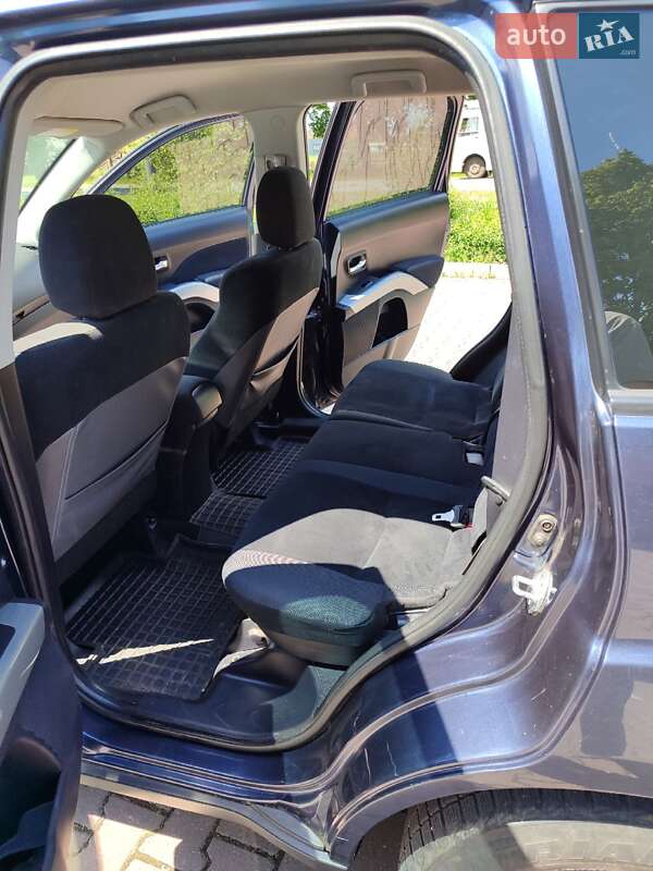 Позашляховик / Кросовер Mitsubishi Outlander 2007 в Миргороді