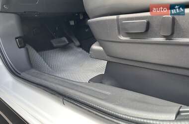 Внедорожник / Кроссовер Mitsubishi Outlander 2021 в 