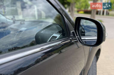 Внедорожник / Кроссовер Mitsubishi Outlander 2011 в 