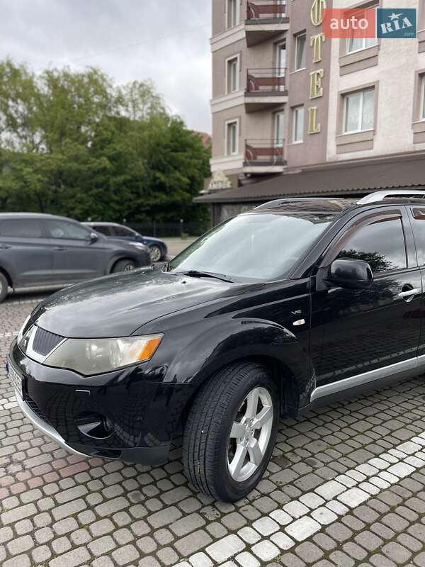 Внедорожник / Кроссовер Mitsubishi Outlander 2008 в Богородчанах