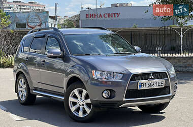 Внедорожник / Кроссовер Mitsubishi Outlander 2011 в Запорожье