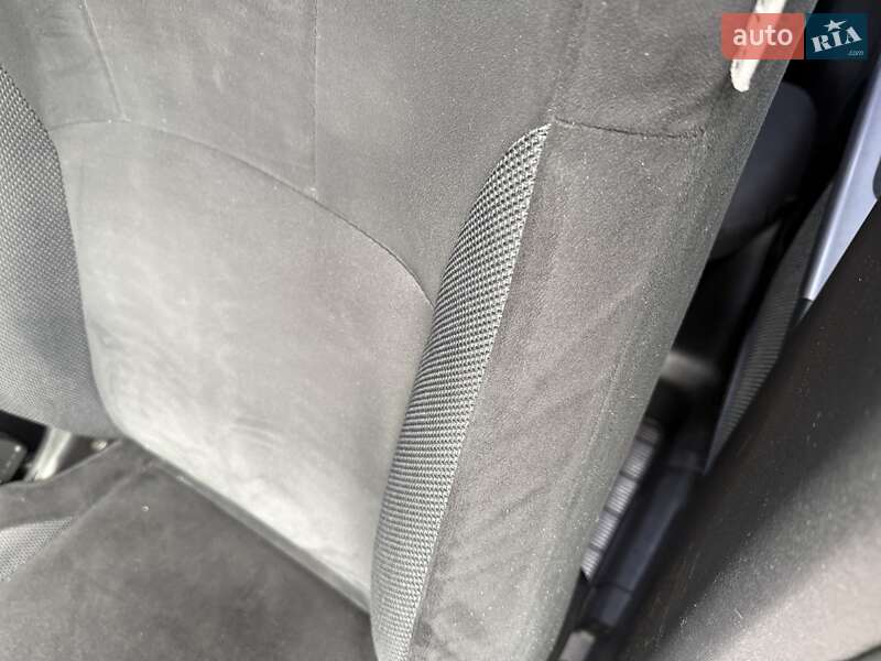 Внедорожник / Кроссовер Mitsubishi Outlander 2007 в Ровно