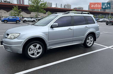 Внедорожник / Кроссовер Mitsubishi Outlander 2008 в 