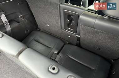 Позашляховик / Кросовер Mitsubishi Outlander 2022 в 