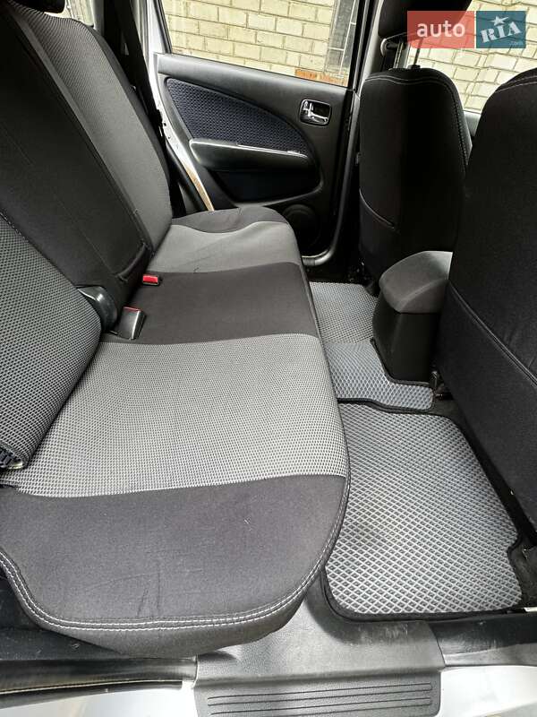 Внедорожник / Кроссовер Mitsubishi Outlander 2008 в Харькове фото 22 Внедорожник / Кроссовер Mitsubishi Outlander 2008 в Харькове