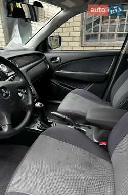 Внедорожник / Кроссовер Mitsubishi Outlander 2008 в 