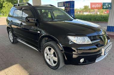 Позашляховик / Кросовер Mitsubishi Outlander 2006 в 
