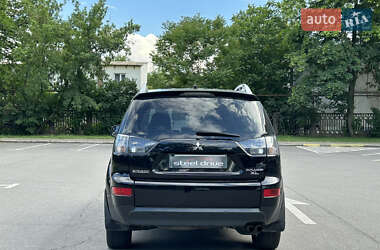 Внедорожник / Кроссовер Mitsubishi Outlander 2008 в 