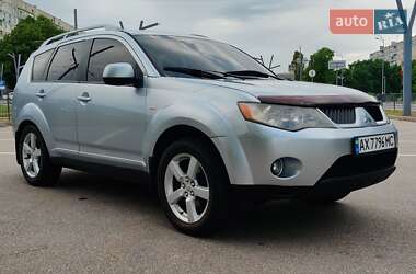 Внедорожник / Кроссовер Mitsubishi Outlander 2007 в 