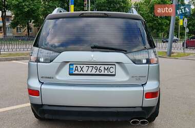 Внедорожник / Кроссовер Mitsubishi Outlander 2007 в 