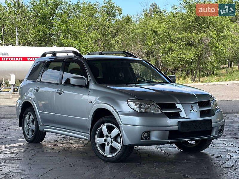 Внедорожник / Кроссовер Mitsubishi Outlander 2008 в Днепре