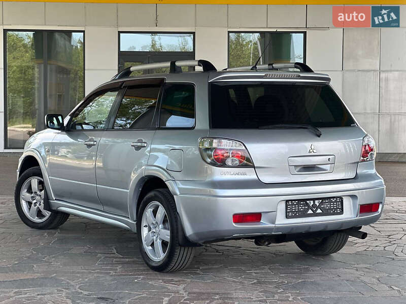 Внедорожник / Кроссовер Mitsubishi Outlander 2008 в Днепре