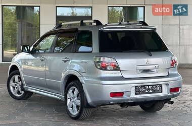 Внедорожник / Кроссовер Mitsubishi Outlander 2008 в 