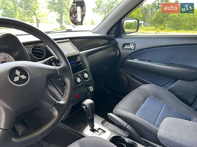 Внедорожник / Кроссовер Mitsubishi Outlander 2008 в Днепре