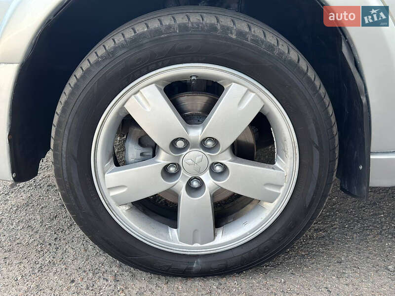 Внедорожник / Кроссовер Mitsubishi Outlander 2008 в Днепре