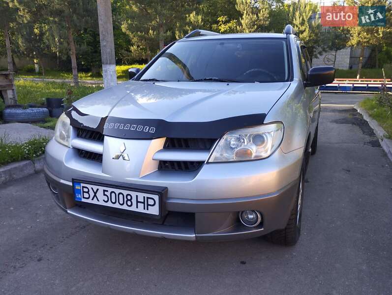 Внедорожник / Кроссовер Mitsubishi Outlander 2008 в Хмельницком