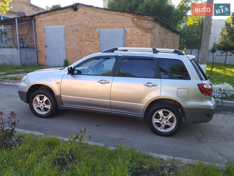 Внедорожник / Кроссовер Mitsubishi Outlander 2008 в Хмельницком