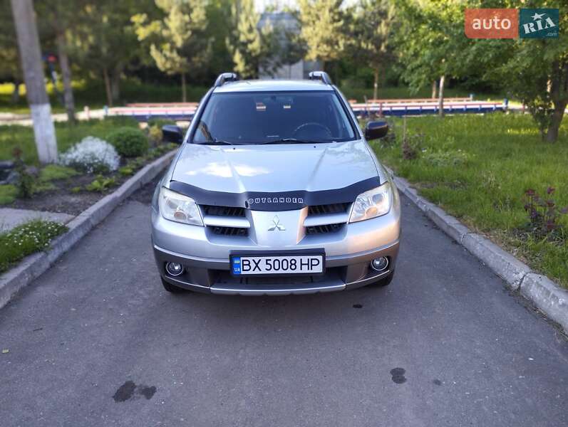 Внедорожник / Кроссовер Mitsubishi Outlander 2008 в Хмельницком