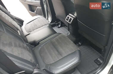 Внедорожник / Кроссовер Mitsubishi Outlander 2021 в 