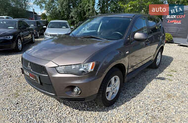 Внедорожник / Кроссовер Mitsubishi Outlander 2010 в Коломые