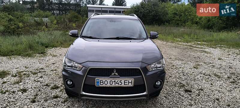 Mitsubishi Outlander 2010