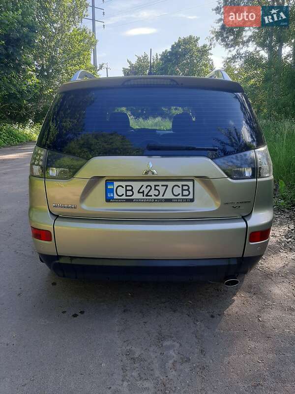 Внедорожник / Кроссовер Mitsubishi Outlander 2008 в Нежине