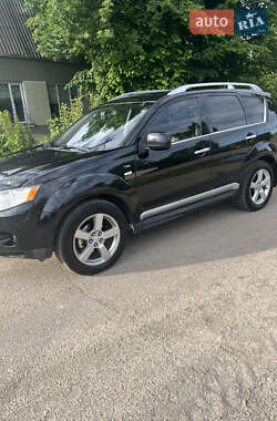 Позашляховик / Кросовер Mitsubishi Outlander 2008 в Житомирі