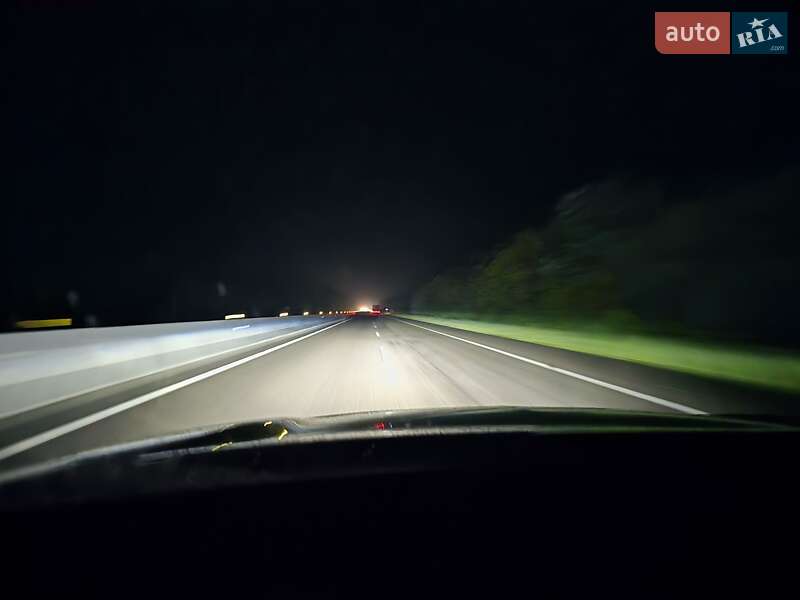 Внедорожник / Кроссовер Mitsubishi Outlander 2014 в Киеве