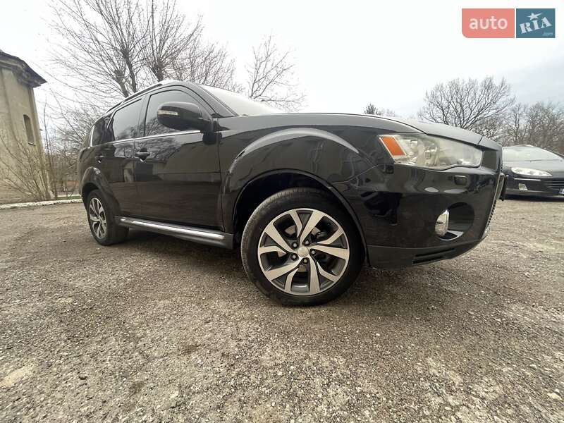 Mitsubishi Outlander 2010