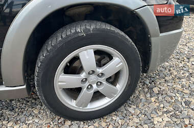 Внедорожник / Кроссовер Mitsubishi Outlander 2006 в 