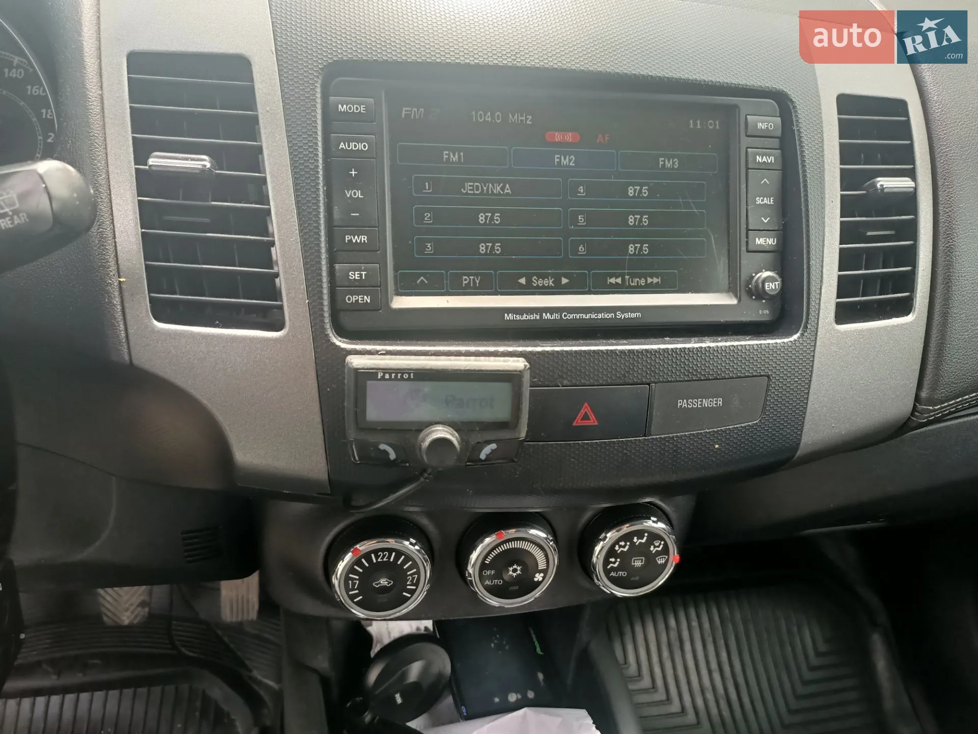 2011 Mitsubishi Outlander - мініатюра 9