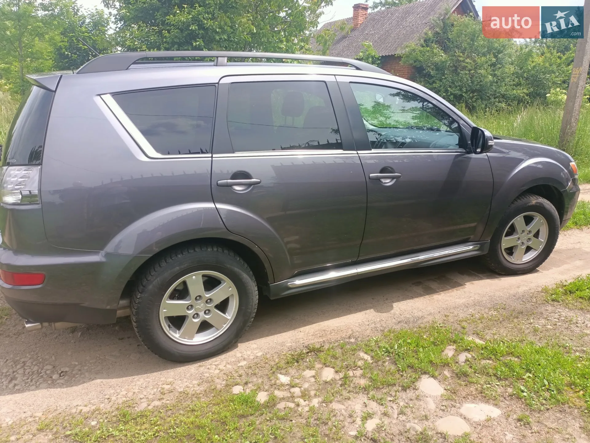 2011 Mitsubishi Outlander - мініатюра 4