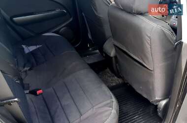 Внедорожник / Кроссовер Mitsubishi Outlander 2008 в 