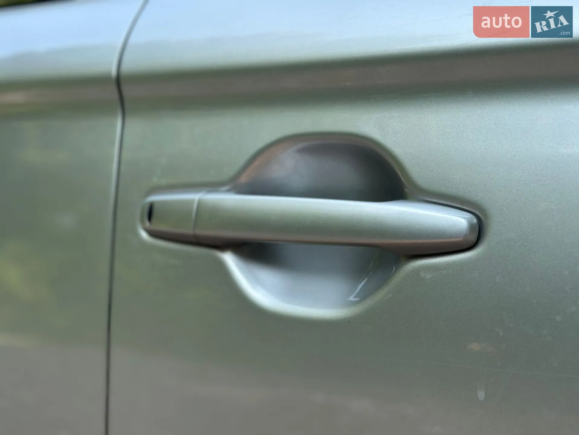 2019 Mitsubishi Outlander - мініатюра 23