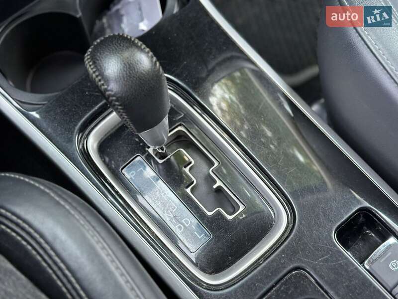 Внедорожник / Кроссовер Mitsubishi Outlander 2019 в Броварах