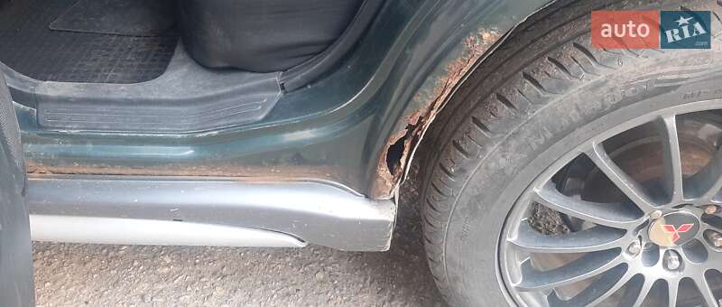 Позашляховик / Кросовер Mitsubishi Outlander 2006 в Харкові