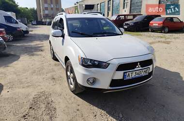 Внедорожник / Кроссовер Mitsubishi Outlander 2010 в Ивано-Франковске