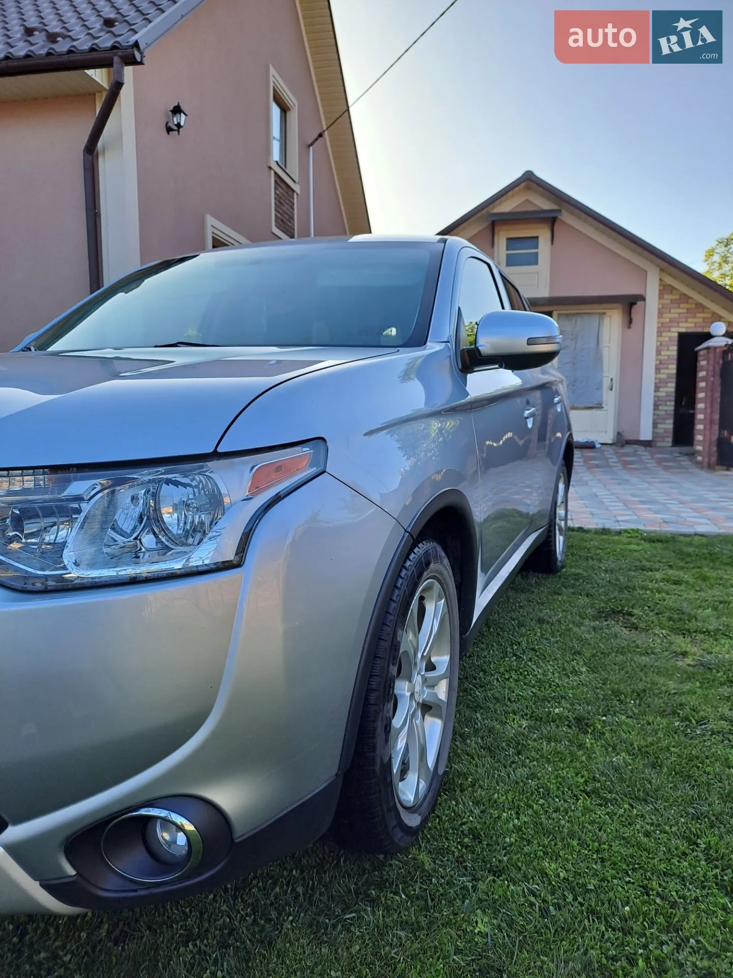 2014 Mitsubishi Outlander - мініатюра 44