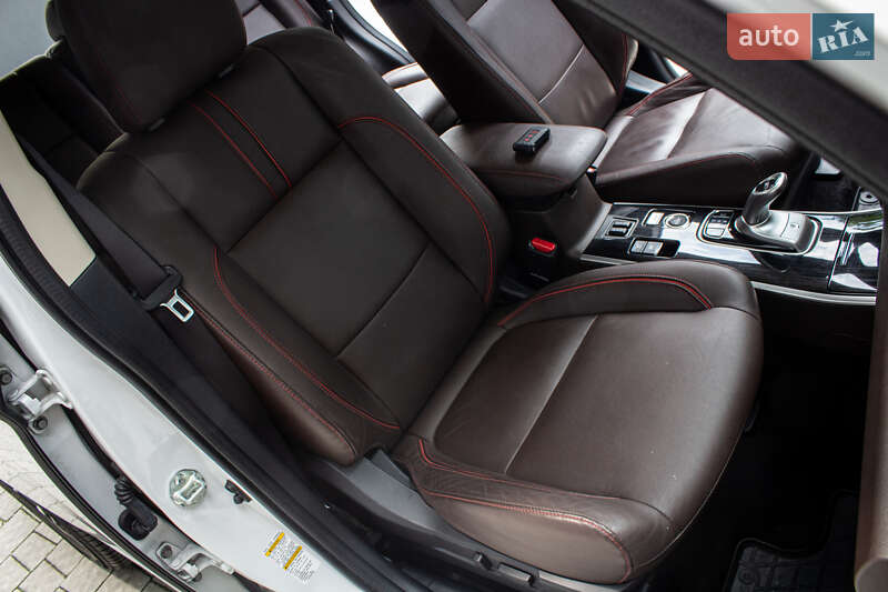 Внедорожник / Кроссовер Mitsubishi Outlander 2017 в Львове