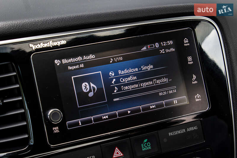 Внедорожник / Кроссовер Mitsubishi Outlander 2017 в Львове