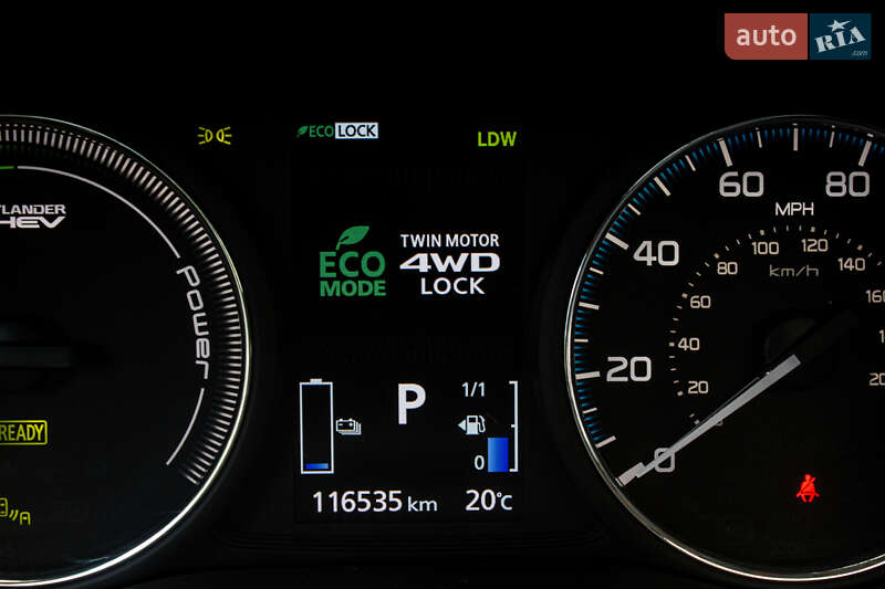 Внедорожник / Кроссовер Mitsubishi Outlander 2017 в Львове