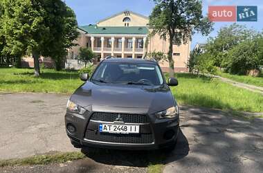 Внедорожник / Кроссовер Mitsubishi Outlander 2010 в 