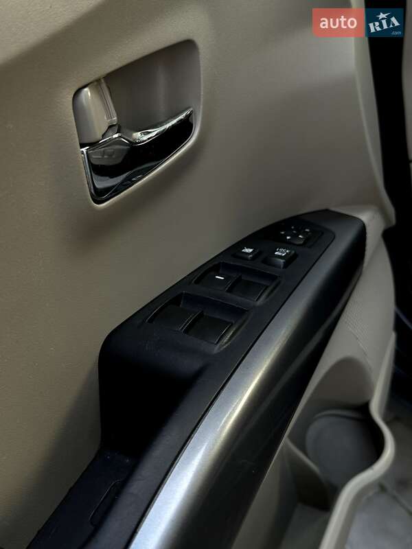 Позашляховик / Кросовер Mitsubishi Outlander 2008 в Івано-Франківську