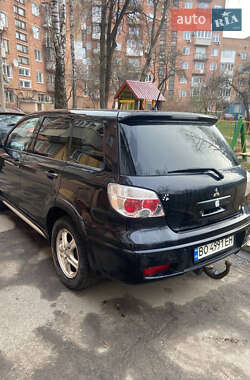 Внедорожник / Кроссовер Mitsubishi Outlander 2007 в 