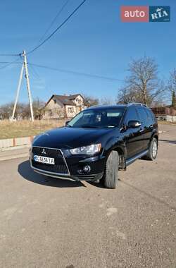 Внедорожник / Кроссовер Mitsubishi Outlander 2010 в Львове
