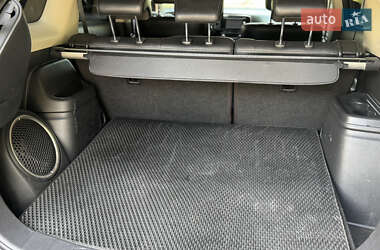 Внедорожник / Кроссовер Mitsubishi Outlander 2012 в 