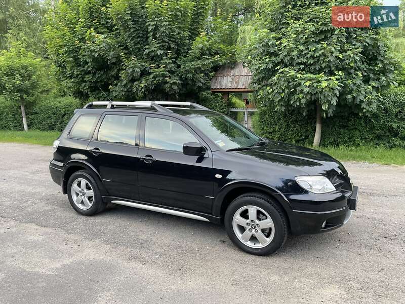Позашляховик / Кросовер Mitsubishi Outlander 2009 в Вінниці