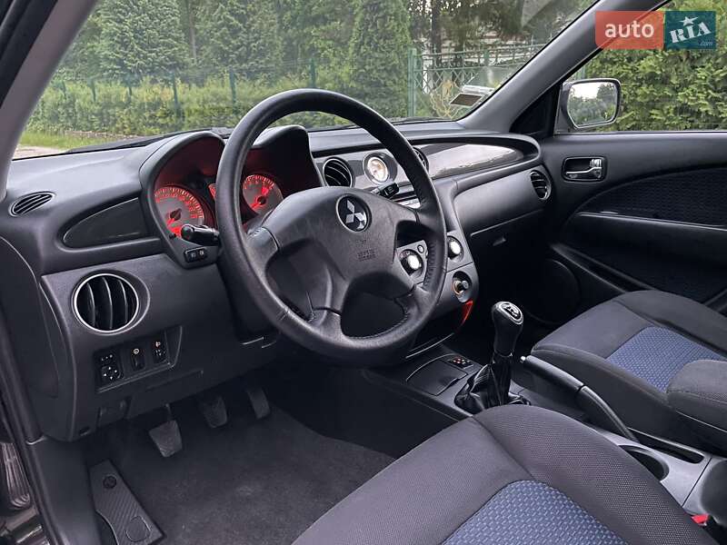 Позашляховик / Кросовер Mitsubishi Outlander 2009 в Вінниці