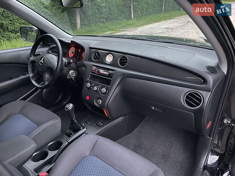 Позашляховик / Кросовер Mitsubishi Outlander 2009 в Вінниці