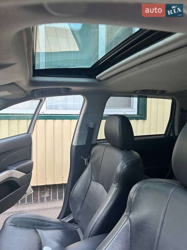 Внедорожник / Кроссовер Mitsubishi Outlander 2008 в Харькове